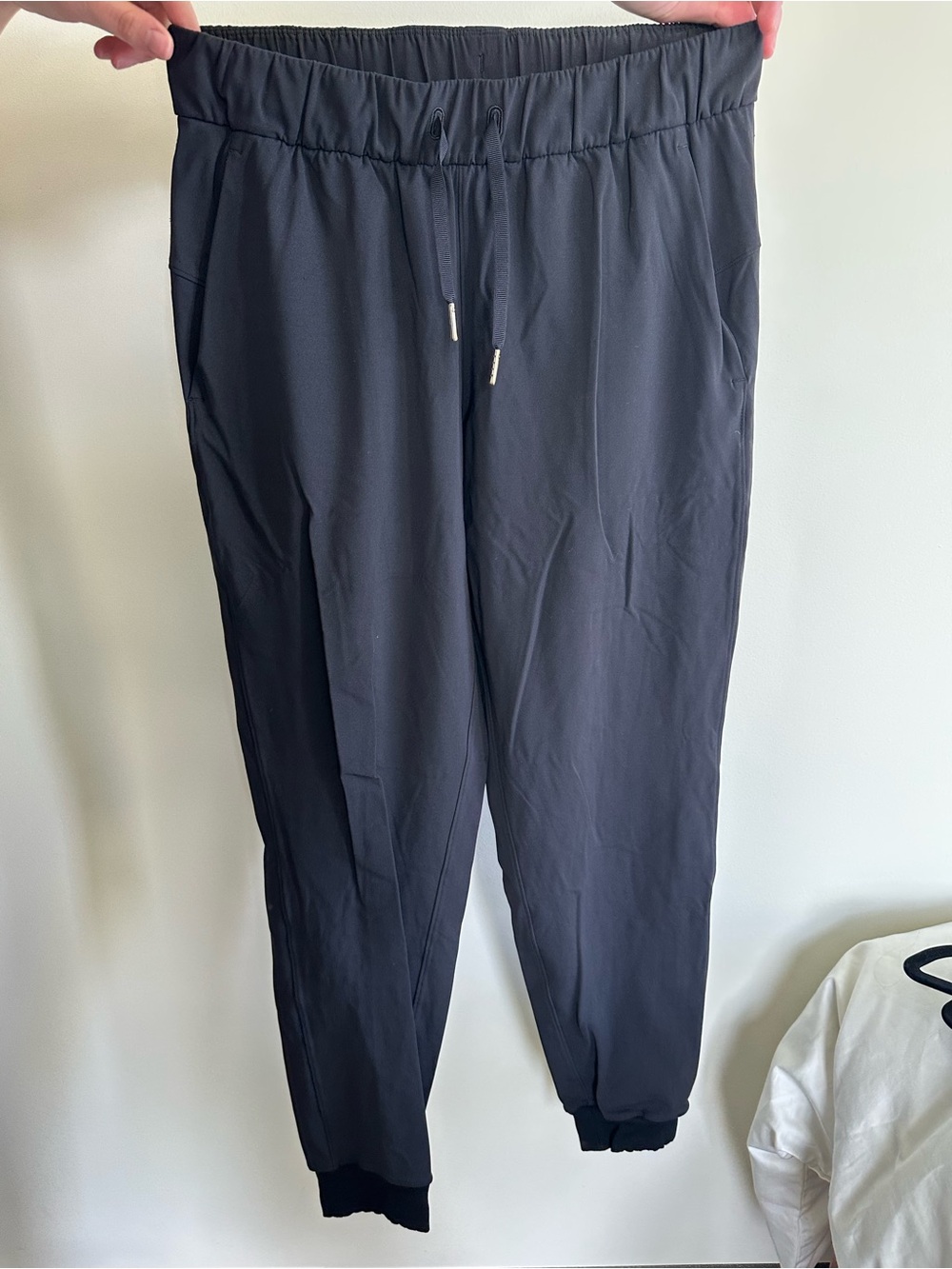 Lululemon Keep It Moving Jogger